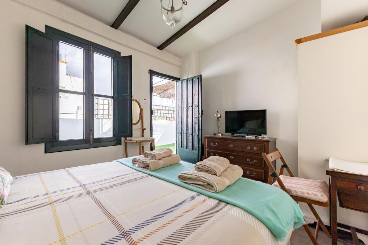 Champion Duplex Terrace And Garage Old Town 6 Pax Lejlighed Sevilla Eksteriør billede