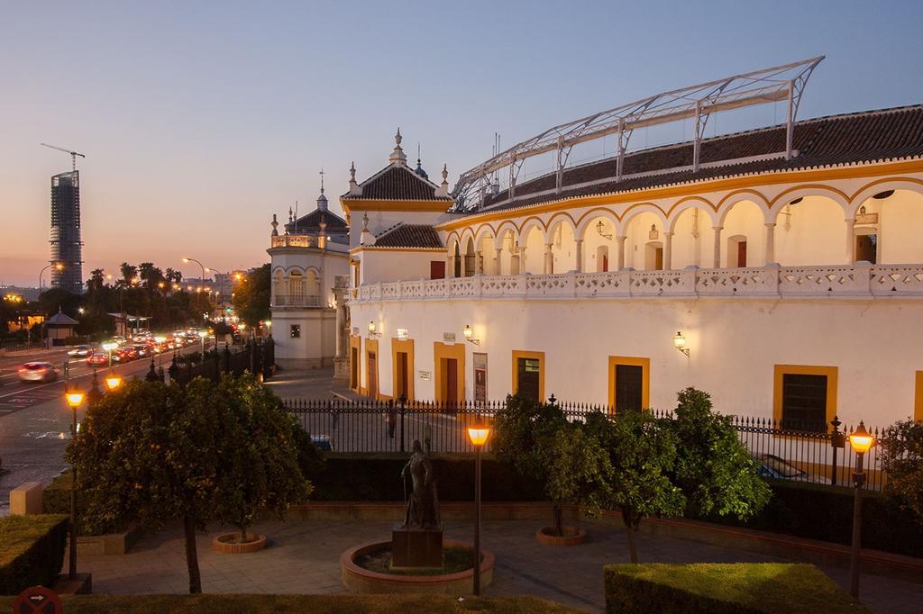 Champion Duplex Terrace And Garage Old Town 6 Pax Lejlighed Sevilla Eksteriør billede